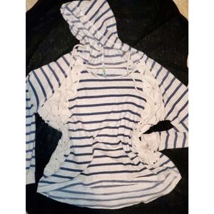 Light pull over sweater